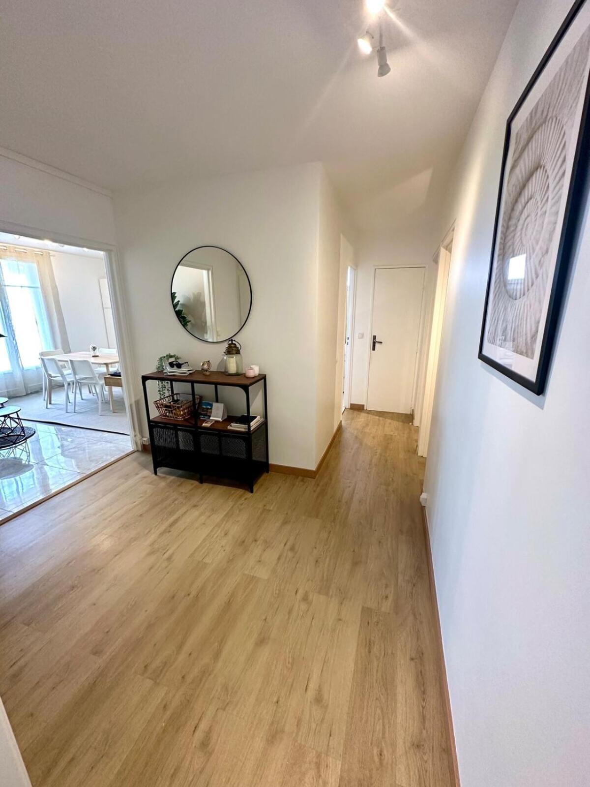 Apartamento Au Coeur Du Quartier Taittinger Reims Exterior foto