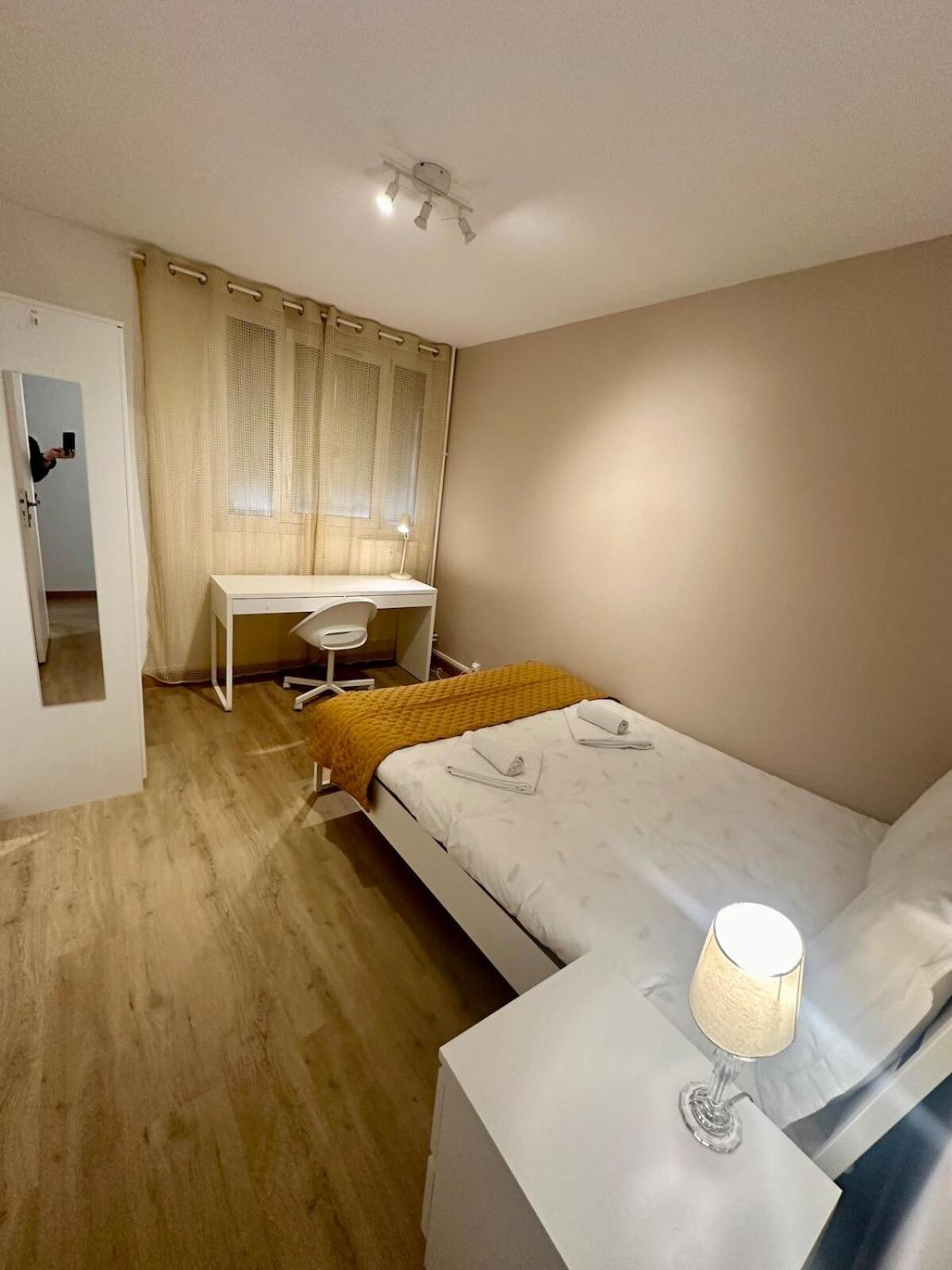 Apartamento Au Coeur Du Quartier Taittinger Reims Exterior foto