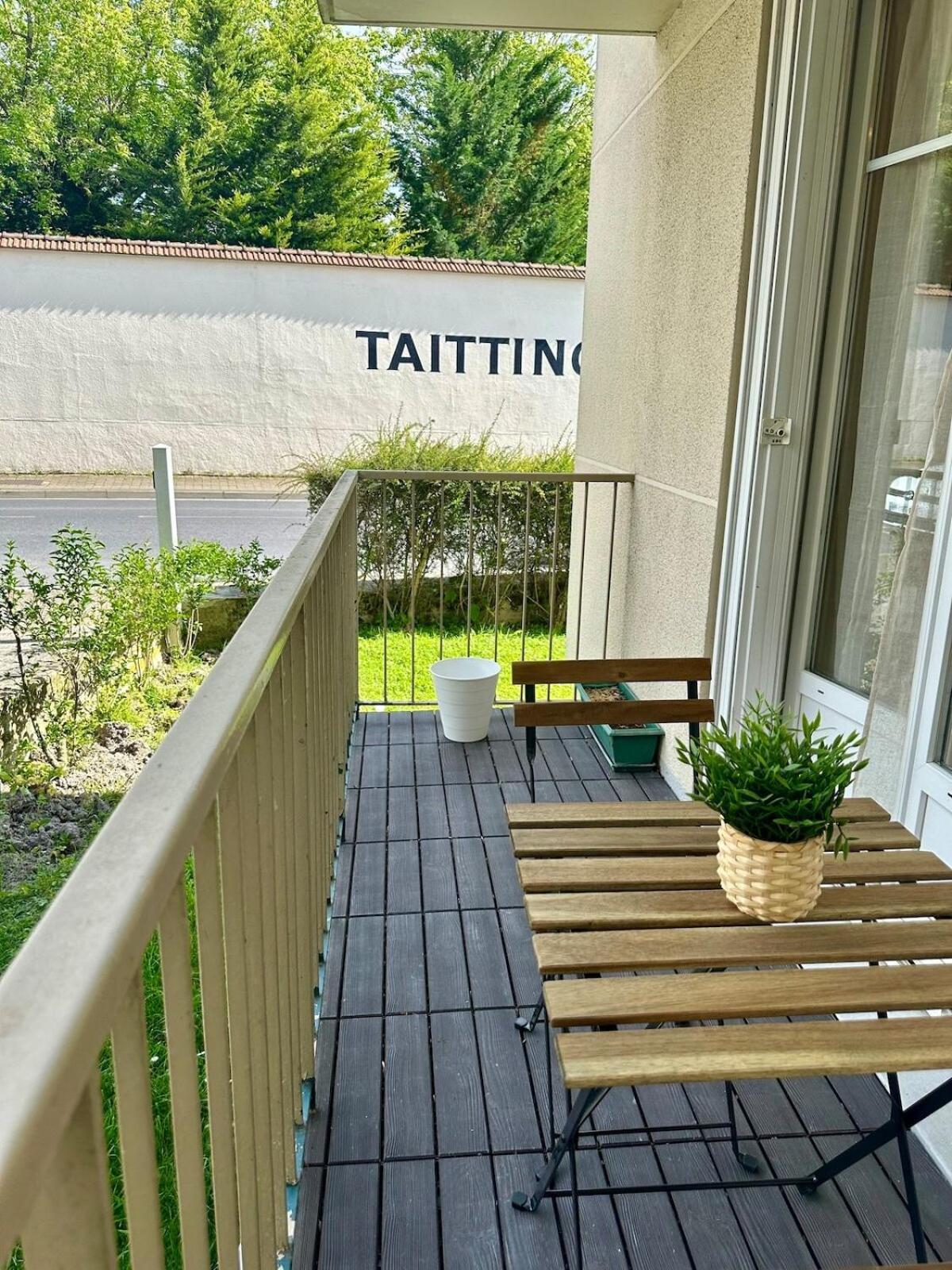Apartamento Au Coeur Du Quartier Taittinger Reims Exterior foto
